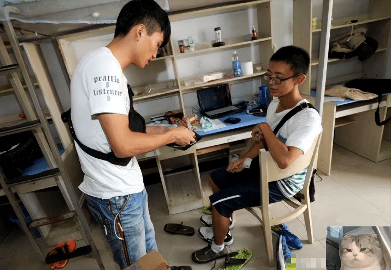 大学生沉迷“考证内卷”，有些证书却早被撤销，提前了解不吃亏