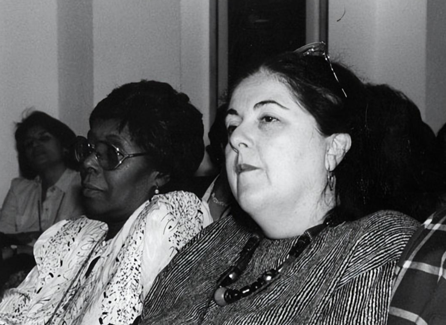 奥巴马的母亲 奥巴马的妻子米歇尔-朝阳百科