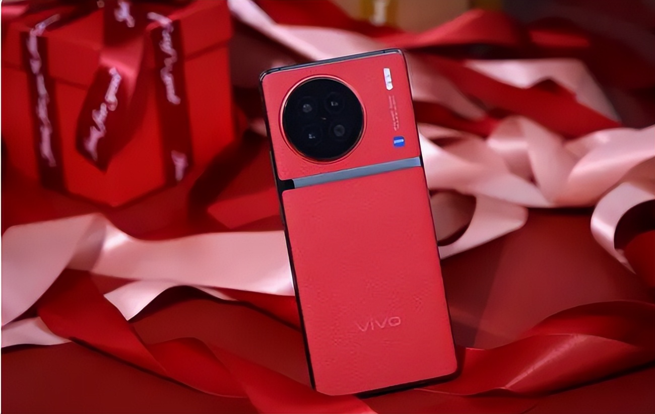 最便宜的索尼imx989旗舰,骁龙8gen2坐镇 ip68,无奈被市场冷落