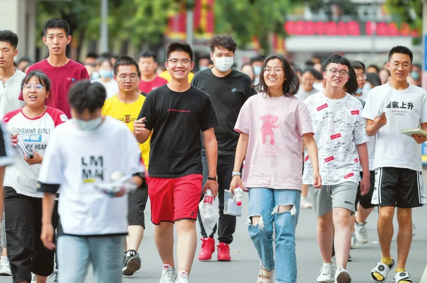 高考录取流程一览：考生和家长提前了解下，会有很大的帮助