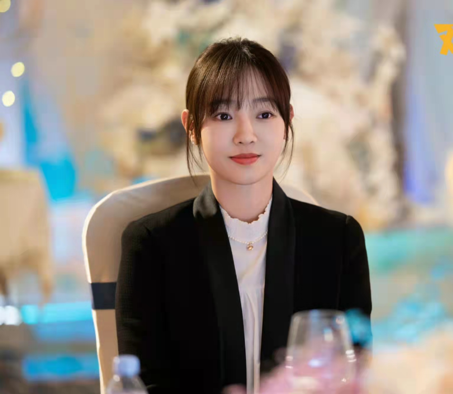 郑有恩小时候,父母没有感情的时候总是吵架,甚至到