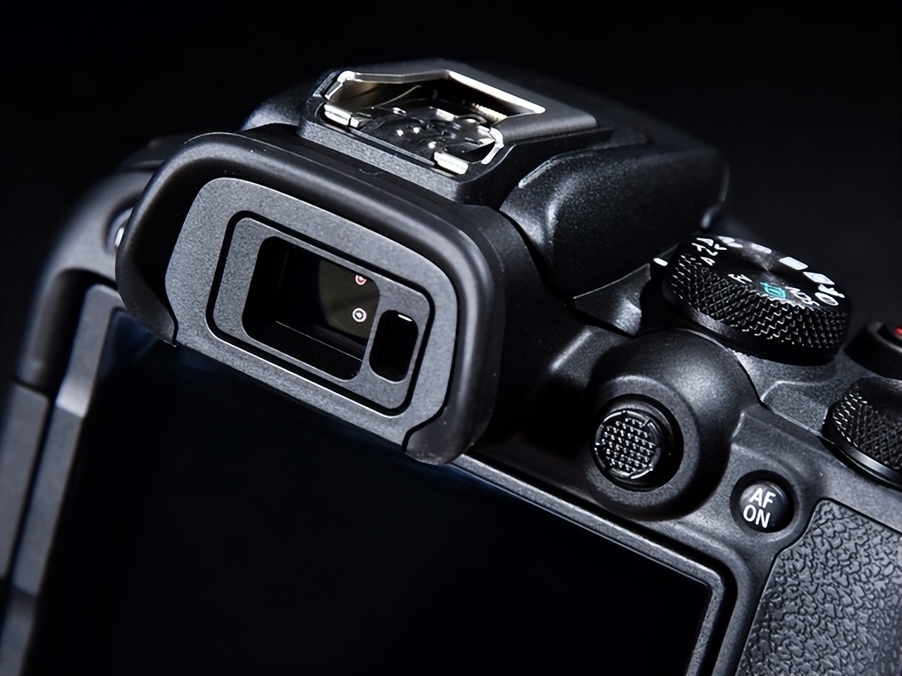 相机专业模式怎么调中文(相机专业模式怎么恢复)_友友