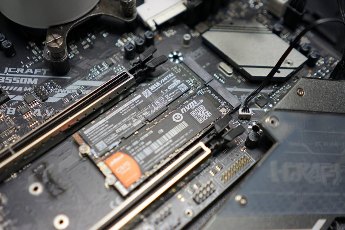 大华存储C970系列PCIe Gen4_0固态硬盘：入门价位，旗舰表现