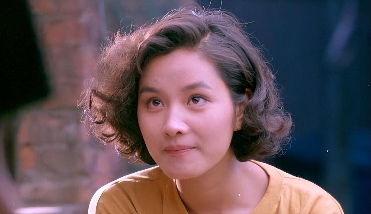 "国内第一名模"瞿颖:半生悲欢,终究还是选择放下了