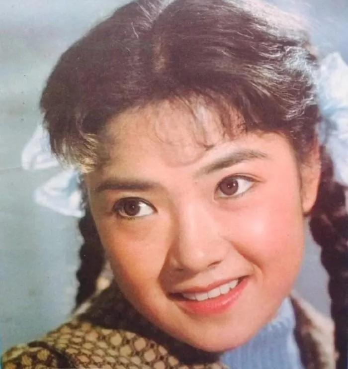 演员任冶湘:20岁一炮而红,嫁普通丈夫,如今咋样了?