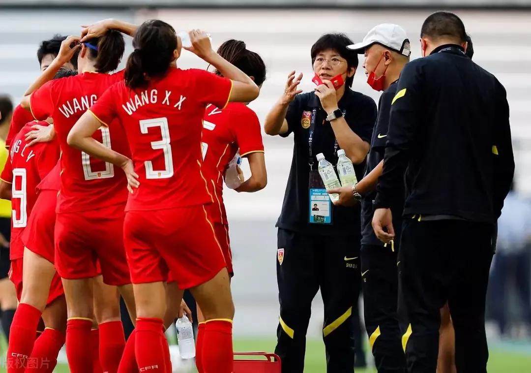 女足世界杯抽签，卡纳瓦罗辞职为国足？U17女足真解散了？