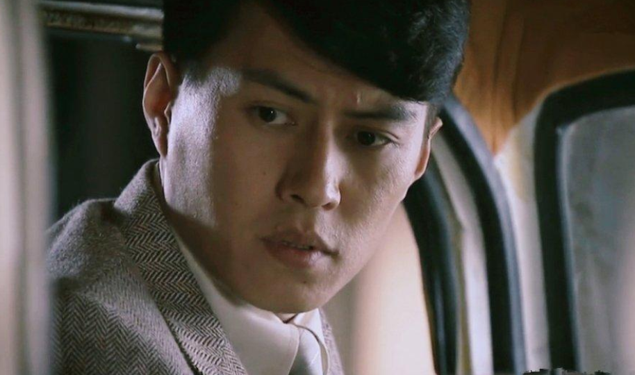 积压13年，《风雨上海滩》首播，男女主成当红大咖，导演运气真好