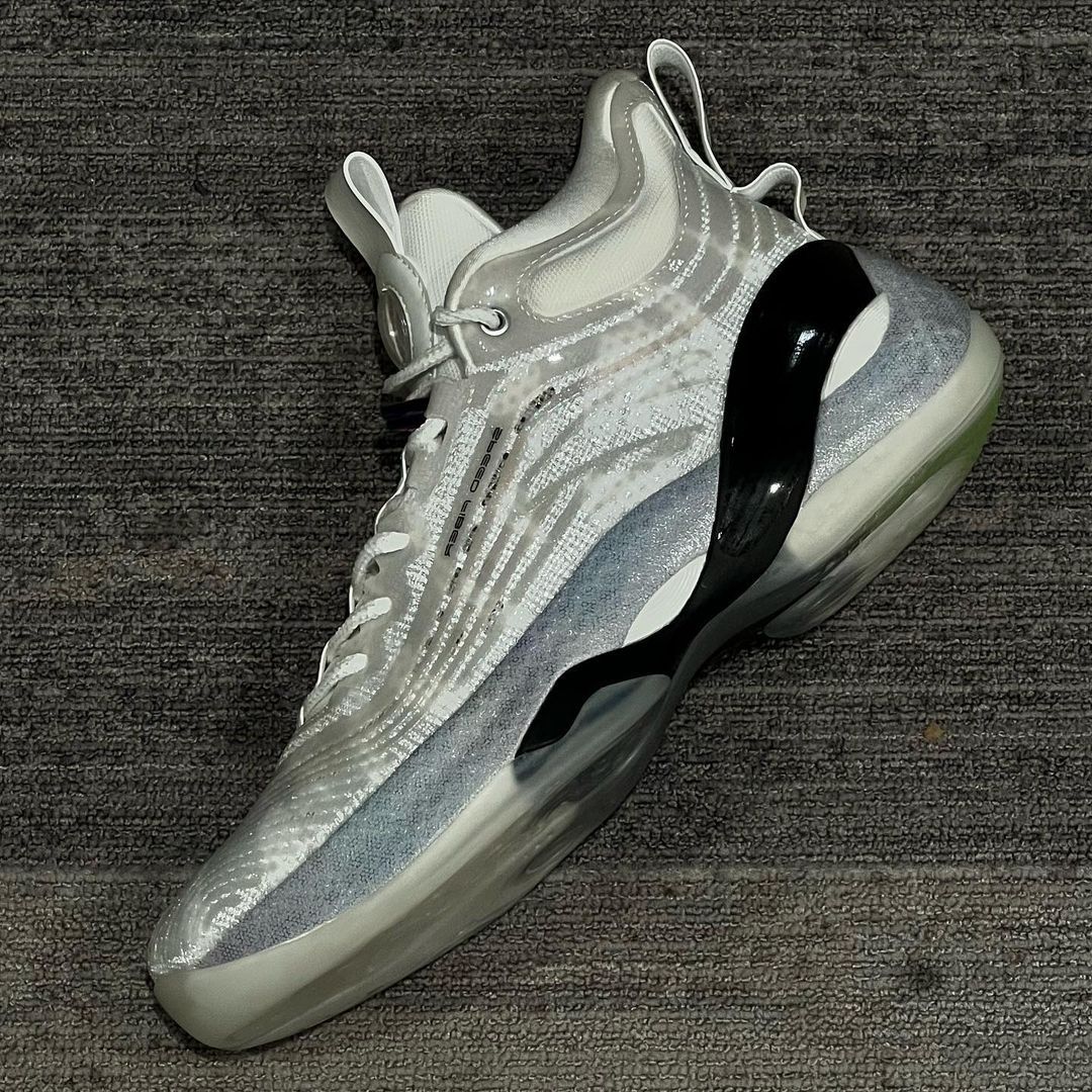 特步有没有什么好看的女款粉色鞋（百花齐放！韦德之道10代多配色曝光，安踏KT7Pro来袭，特步惊喜多）