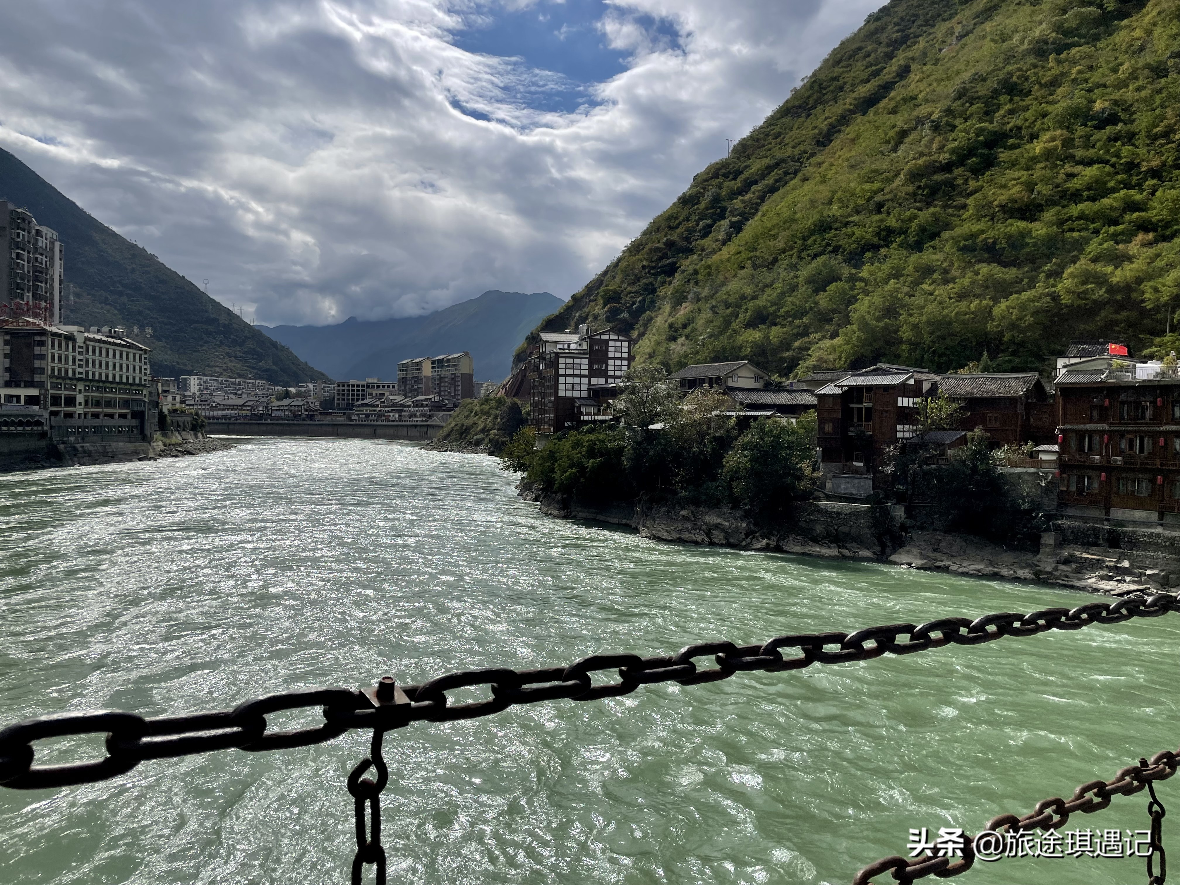 泸定桥在哪个城市(四川泸定桥在哪个城市) - 风集网