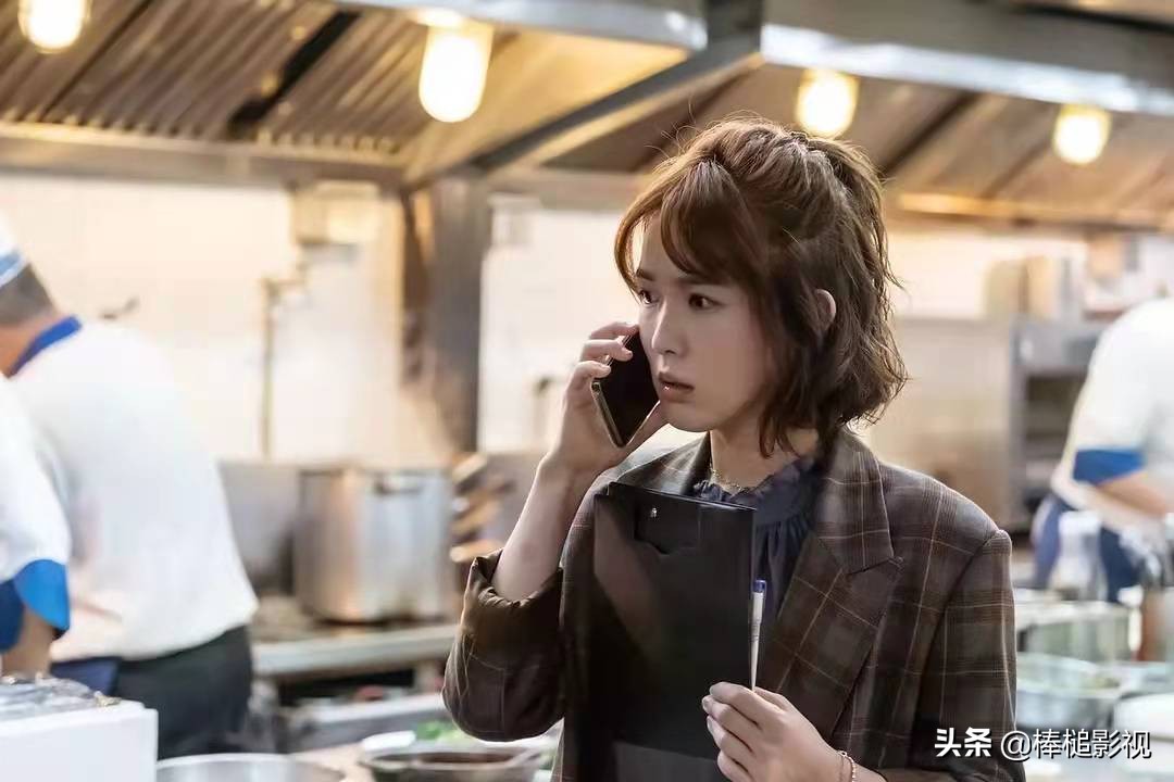 2021年中国评分最高的10部电影，《你好，李焕英》仅排第3名