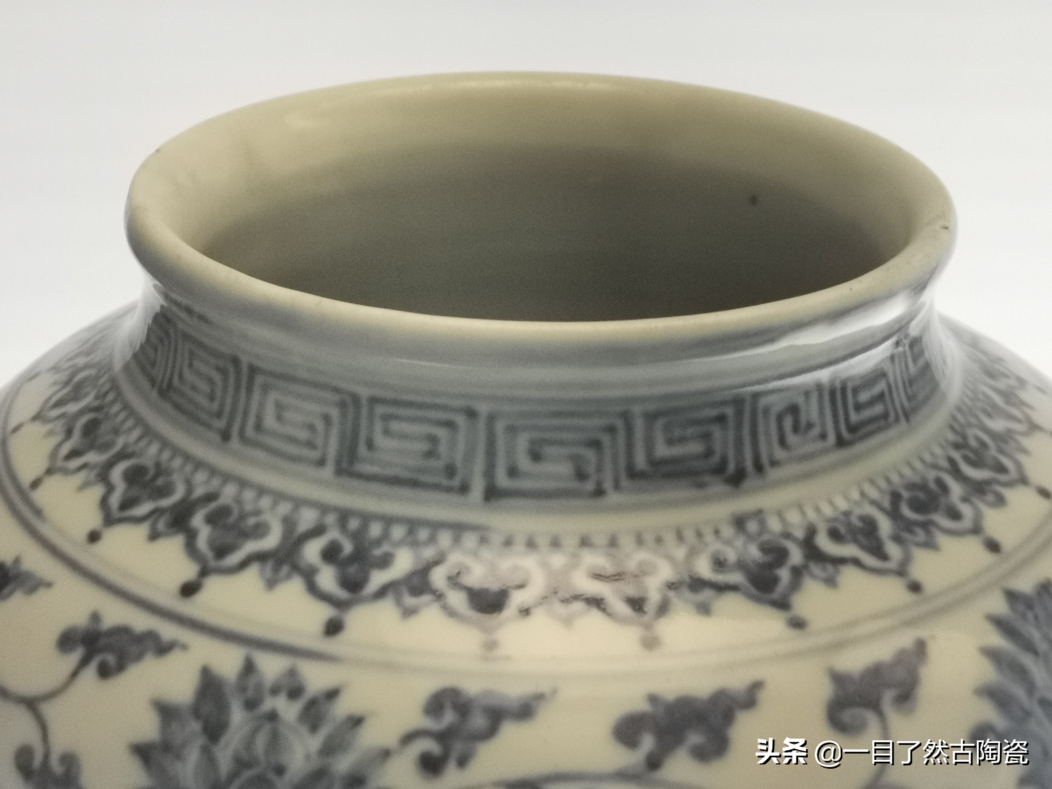 127张图在线观赏：天津博物馆藏古代陶瓷1:明清青花瓷（1）