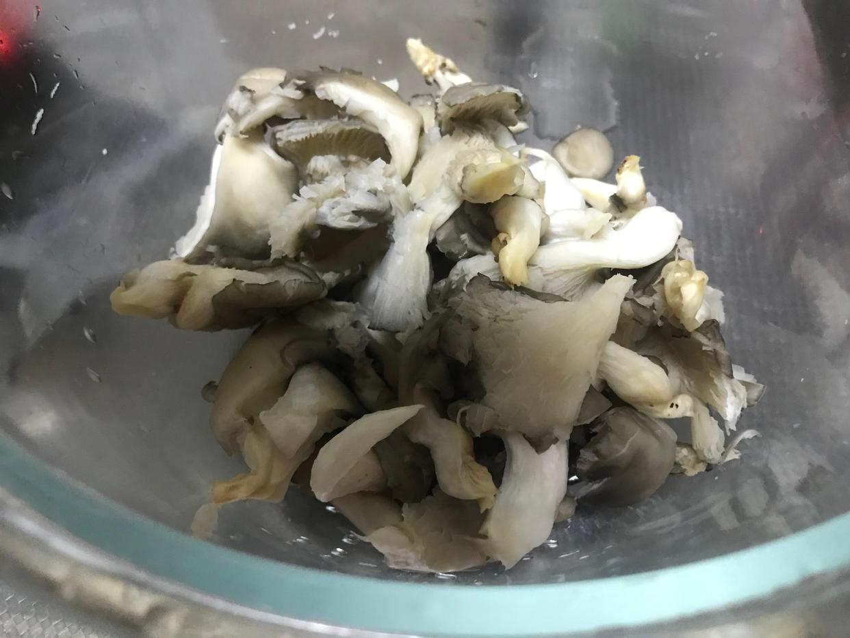 圖片[4]-【炸蘑菇】做法步驟圖 賴氨酸豐富 空氣炸鍋版本-起舞食譜網(wǎng)