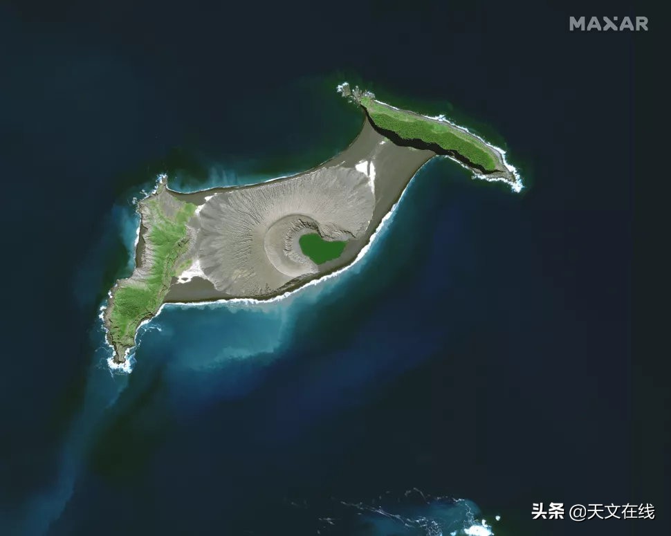 超级高清卫星地图(高清卫星图！汤加火山爆发前后对比，让人看得后怕)