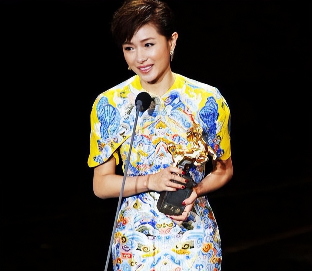 万茜个人资料 万茜代表作品-蟋蟀号,争做互联网的一股清流