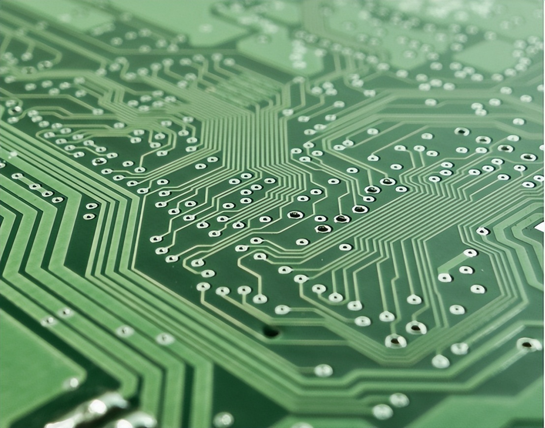 中国反击，部分芯片价格“崩盘”，从200元打到21.5元