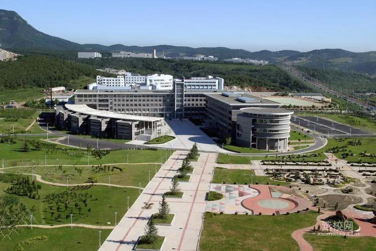 双一流出炉,辽宁省大连理工大学抢眼,校园内景色优美风光无限