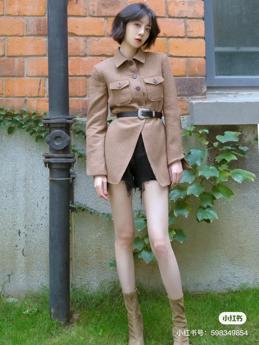 你的邻居长不大李溪芮穿搭