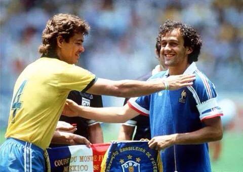 86年世界杯巴西队对西班牙（1986世界杯赛上的桑巴军团-巴西队）