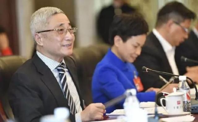 温州又一潜藏“巨贾”，被胡润“曝光”？手握3家A股，资产超千亿
