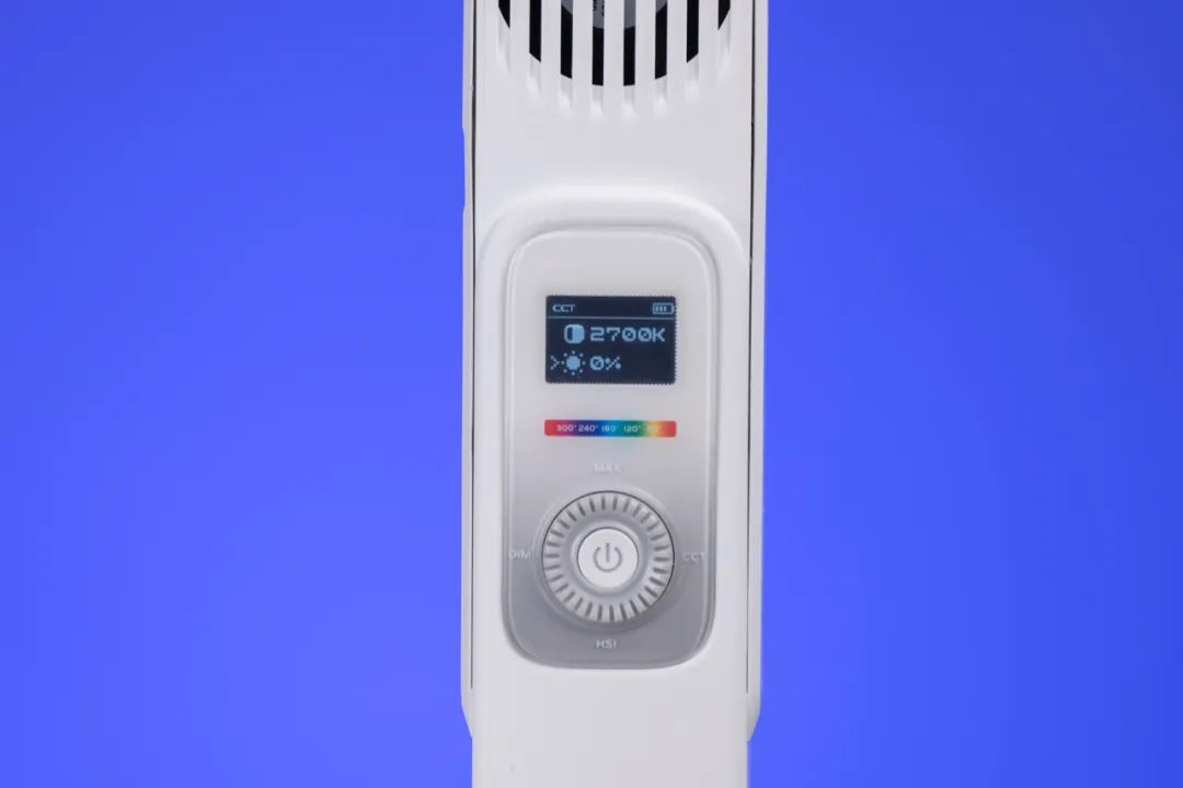 智云WEEBILL 3稳定器测评：稳定、省力、拾音、补光
