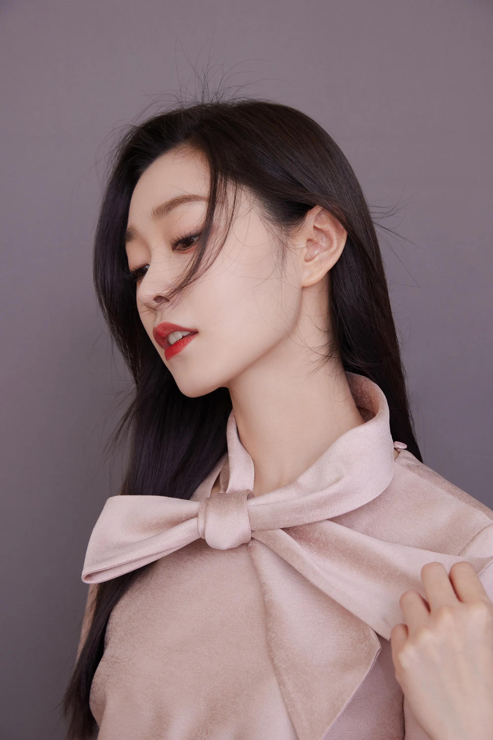 明星系列：宋轶，第一次看到她的名字你有没有读成宋铁