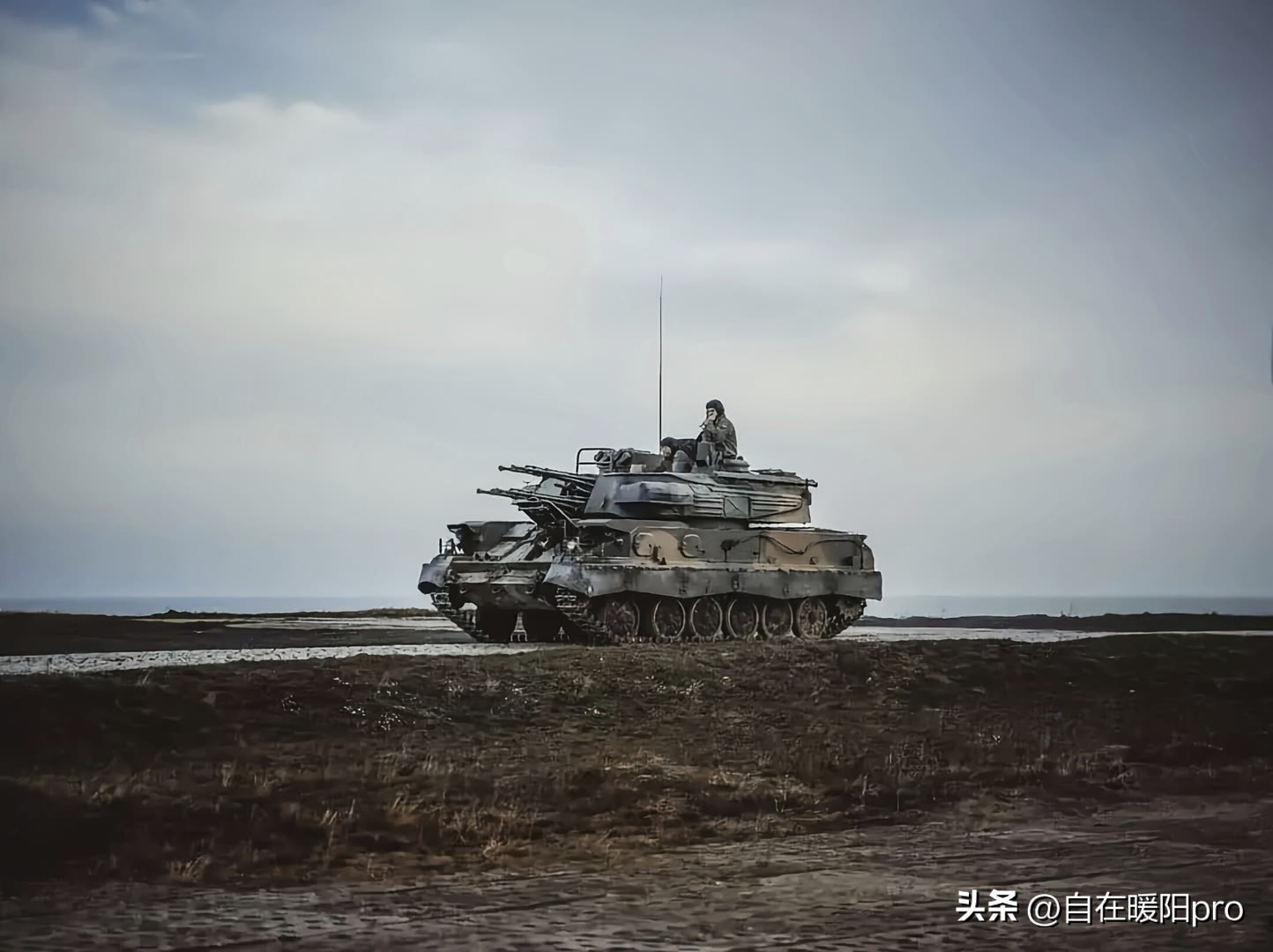 世界公認的三大強國（東歐強國波蘭到底是不是發達國家？網友認同感不高）