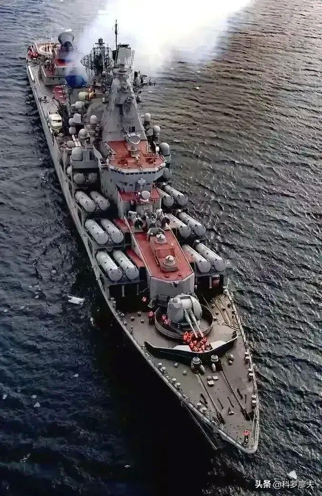 莫斯科号巡洋舰被击沉，给中国海军敲响警钟，我们面临着更大威胁