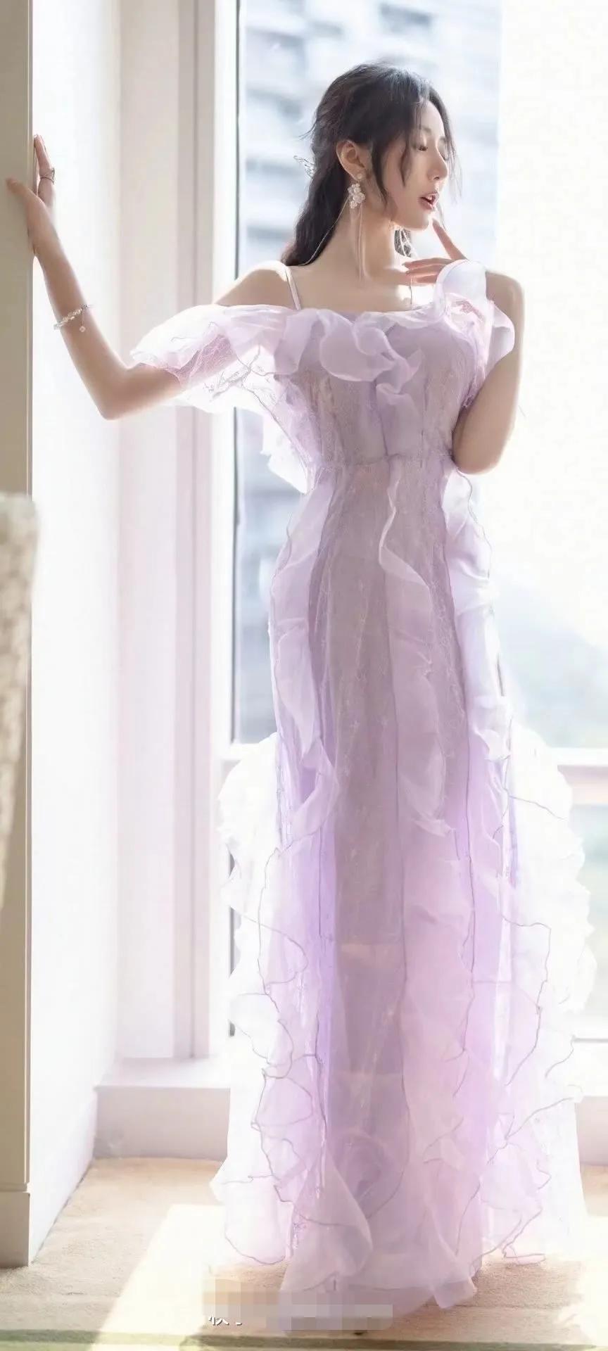 周雨彤，太美了