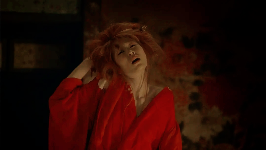 下水道的美人鱼照片下水道的美人鱼照片演员