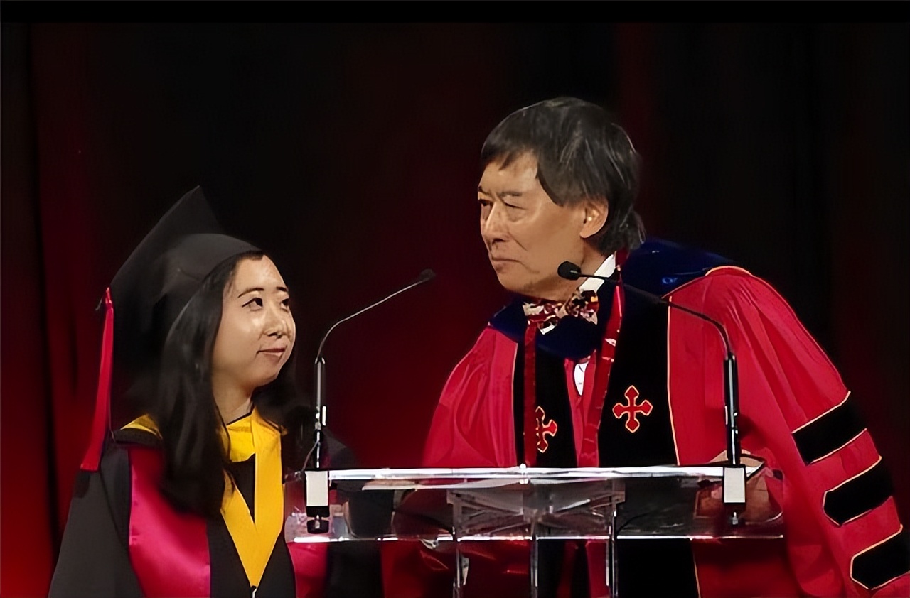 "空气香甜女"杨舒平:被美国驱逐遭韩国拒绝,回国更没企业接纳