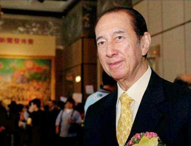 李国宝是谁，能为何鸿燊扶灵？香港第一望族，李嘉诚也让他三分