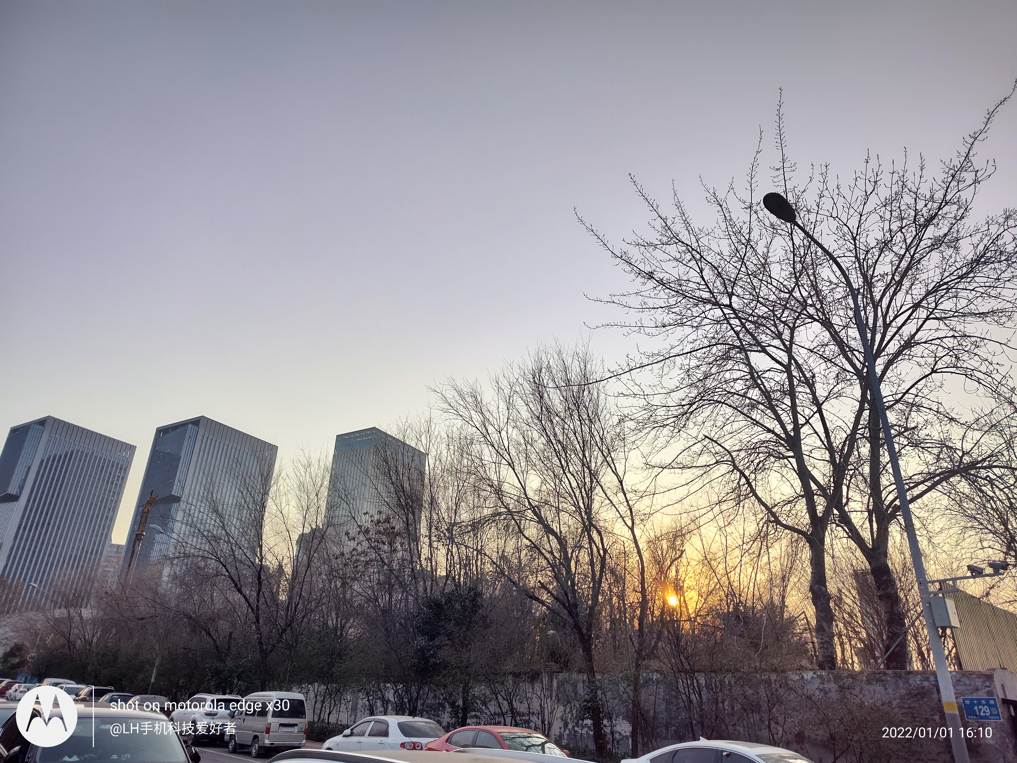 ˵ĸͨ8ֻmoto edge x30飬ȷǳ˿