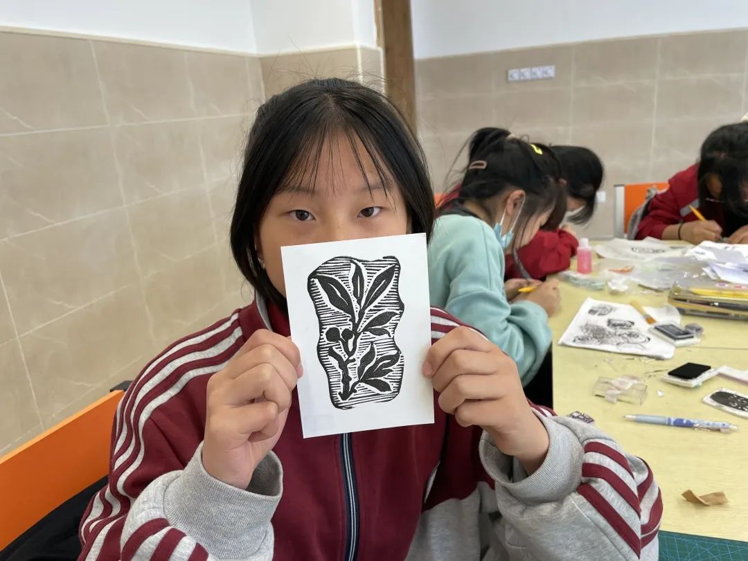 美在附小——记天府新区新兴中学附属小学开展第一届艺术节