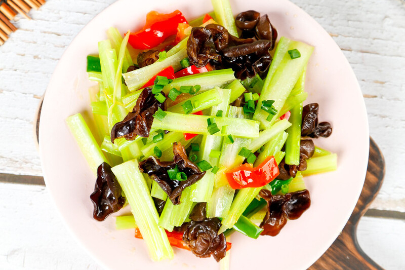吃什么食物补钙效果最好最快（什么吃的补钙）