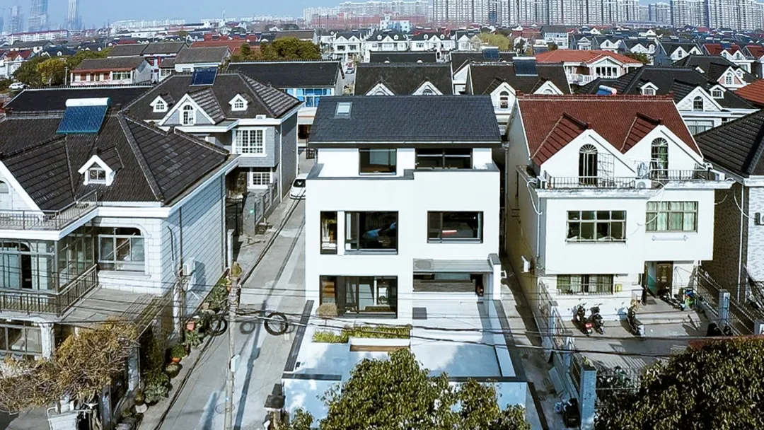 上海妈妈改造宅基地，大胆用新材料，带动邻居审美