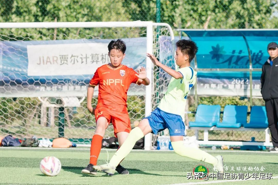 吴曦足球公园正式揭牌（中国青少年足球联赛（南京赛区）暨2022南京青少年足球锦标赛开赛）