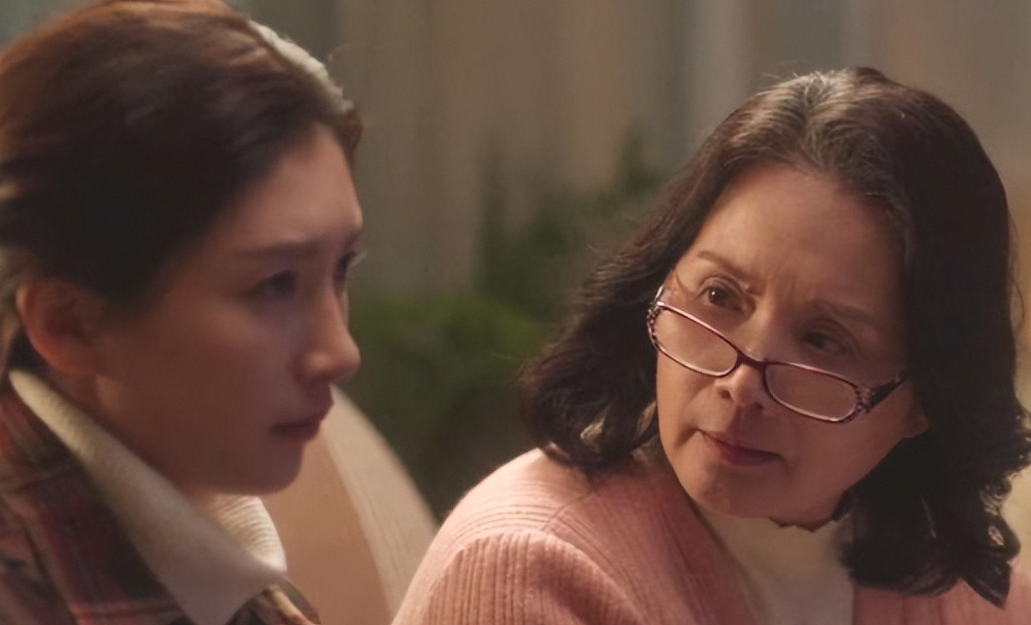 这5位“妈妈专业户”：将“贵妇”气质发挥得淋漓尽致，难演穷人