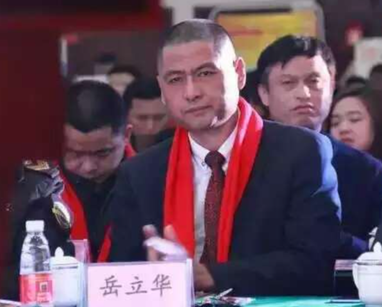 湖南的隐形富豪：拥有近2万家小卖部，靠服务穷人赚钱年入百亿
