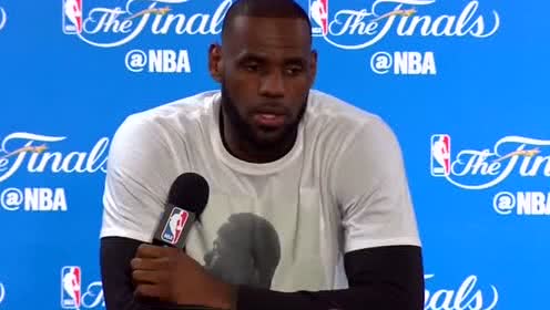 为什么nba的黑人不被歧视(为什么美国黑人遭受白人歧视，却不团结起来反抗？)