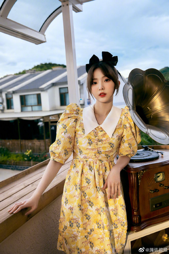 7.17美图：秦岚 任豪 肖战 檀健次 罗云熙 龚俊 张予曦 唐嫣 李易峰 王俊凯