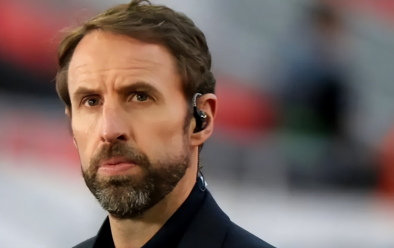 俱乐部教练世界杯期间（6位卡塔尔世界杯主帅，曾作为球员参加了02世界杯，他们都是谁？）