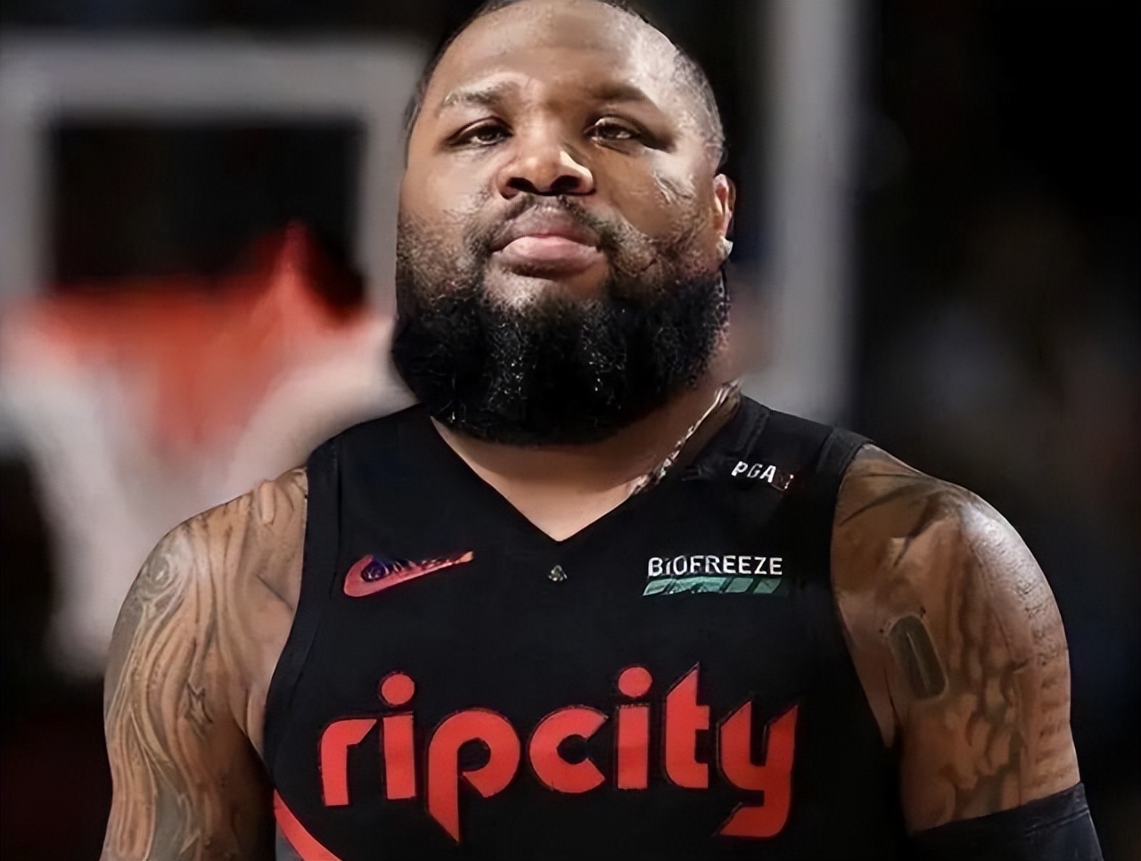 nba为什么会有胖子（NBA球星“发胖”照都啥样？詹姆斯变张飞 东契奇似狄仁杰）