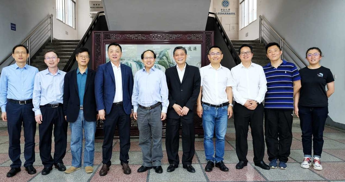 《光明日报》聚焦！湖南一高校开创书院教育新模式，获捐100万元！