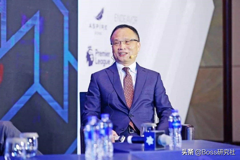 广东佛山十大富豪，共计坐拥7395亿元，杨惠妍身价缩水400亿