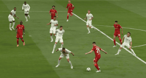 2017欧冠决赛皇马对利物浦（1-0利物浦！皇马14次问鼎欧冠 射门4-24再造经典 本泽马进球被吹）