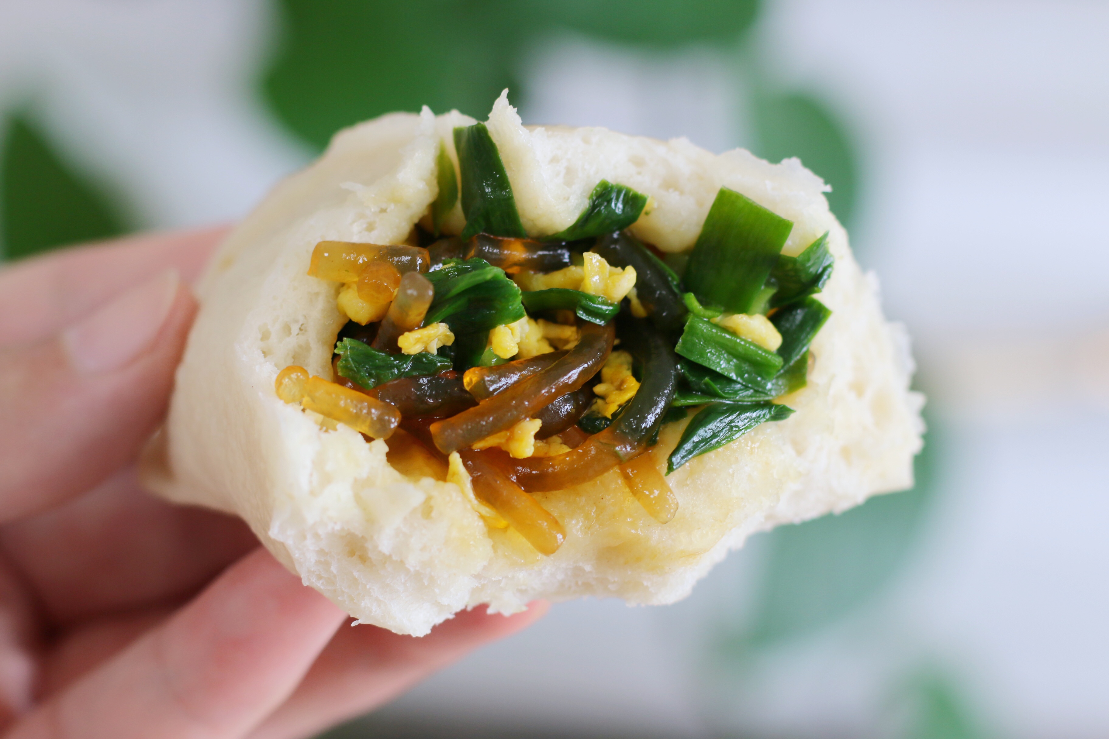 蒸韭菜包子，记住8分钟，韭菜碧绿不变色，包子好看又好吃