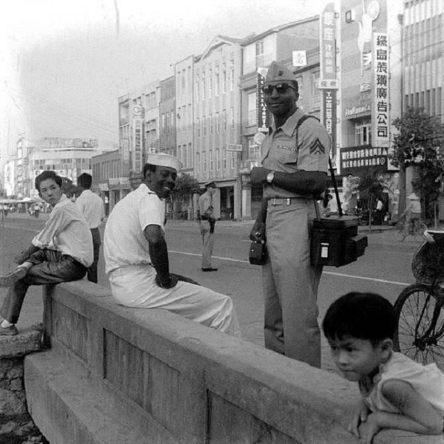 北大女生被美军强奸，全国50万人参与示威游行，高呼美军滚出中国