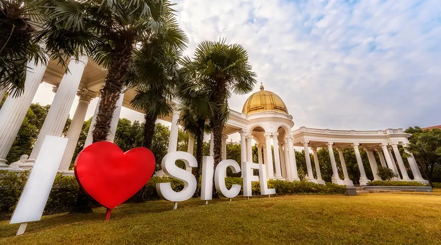 上海工商外国语职业学院2022年招收空中乘务专业考生面试须知