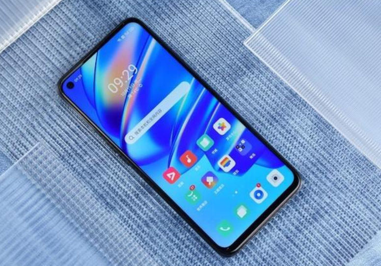 性能颜值拉满，骁龙778G芯+120Hz变帧屏+5000mAh，仅1199