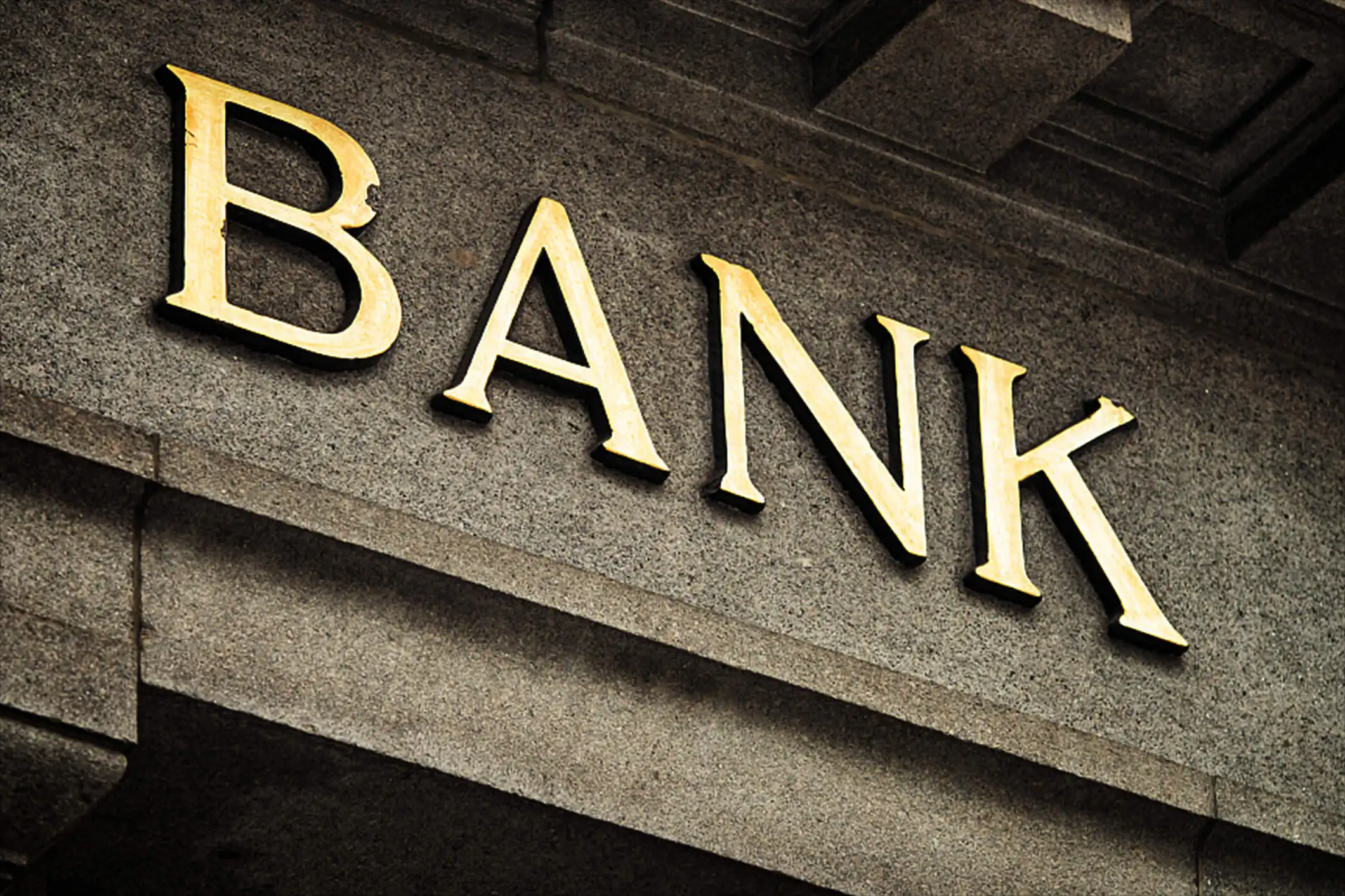 我国银行IT服务企业发展至今，呈现出怎样的特点？